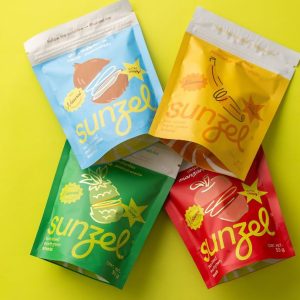 Chips de fruta deshidratada